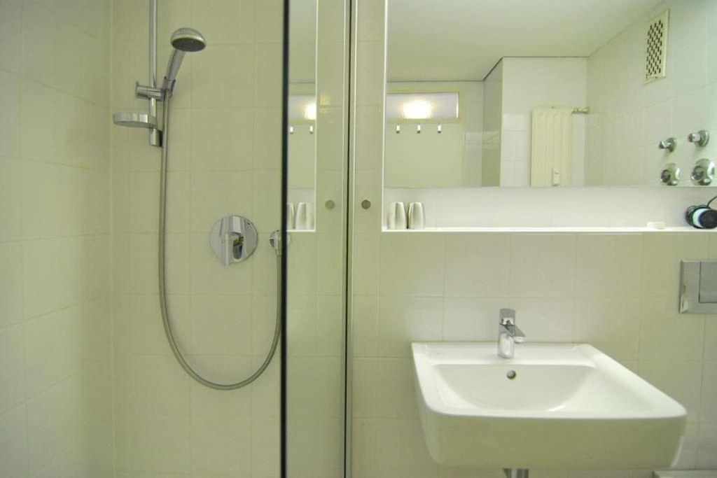 Metropol, Whg 213, Seeseite